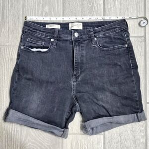 Universal Thread 12/31R Black Bermuda Jean Shorts